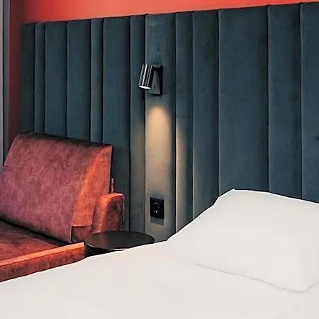 Tallink Express Hotelli 3*