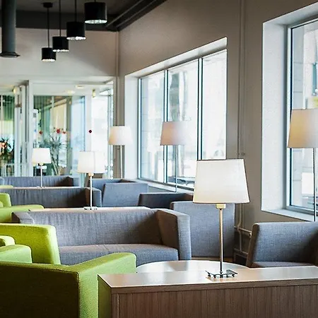 Tallink Express فندق 3*